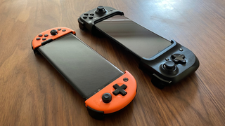 Your iPhone Deserves a Proper Game Controller for, Well, Anything but <em>Fortnite</em><em></em>